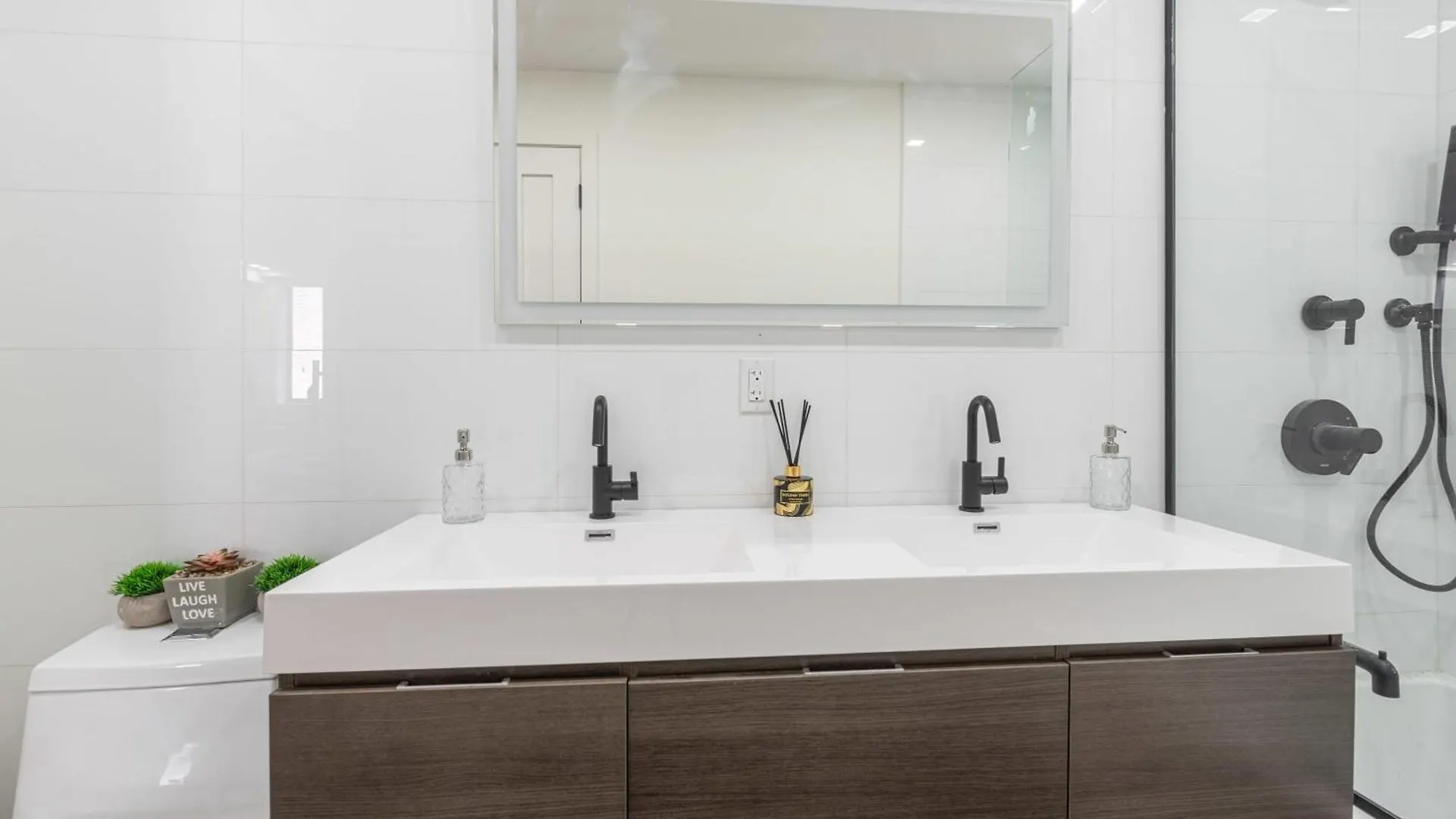Apartament 3Br Penthouse With Massive Private Rooftop Nowy Jork Stany Zjednoczone Ameryki