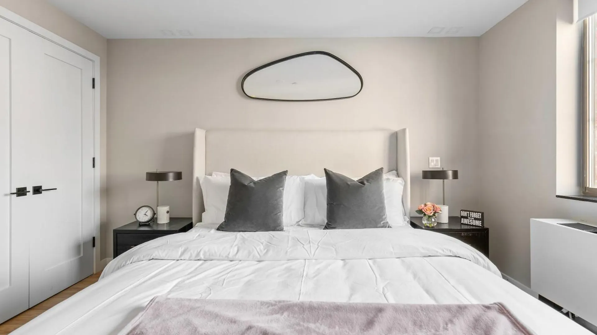3Br Penthouse With Massive Private Rooftop Nowy Jork 0*,